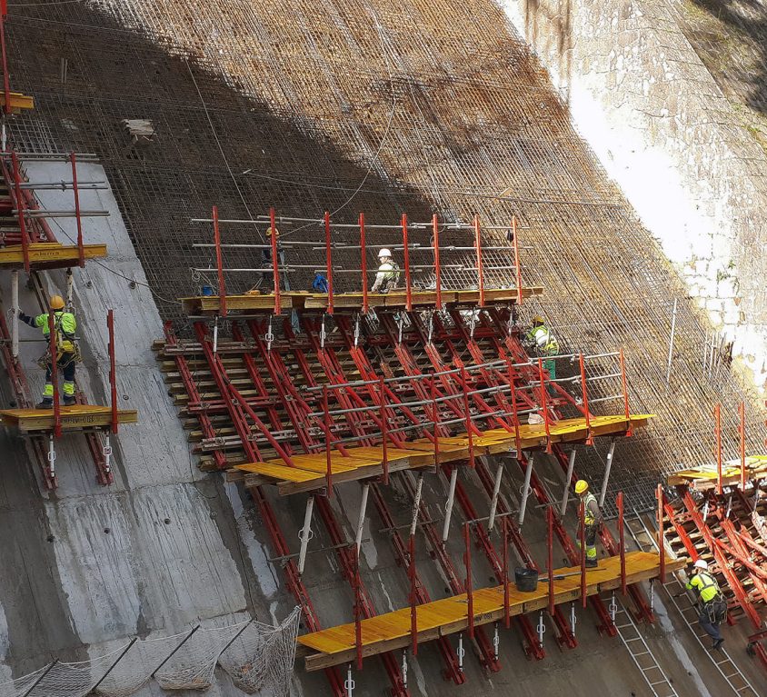 Repair of the Guístolas Dam on the Navea River in Pobra de Trives (Spain)